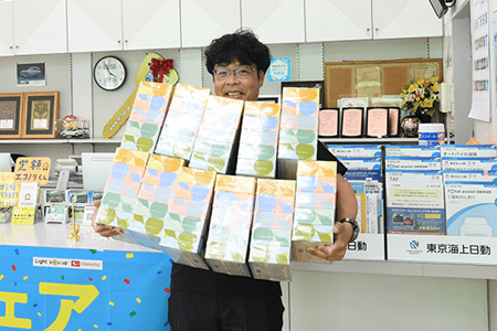 BOXティッシュプレゼント